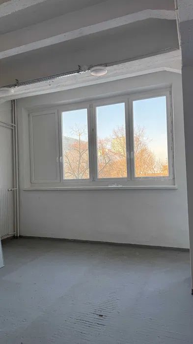 Nieruchomość komercyjna do wynajęcia bez pośredników
al. Prymasa Tysiąclecia
Warszawa Wola