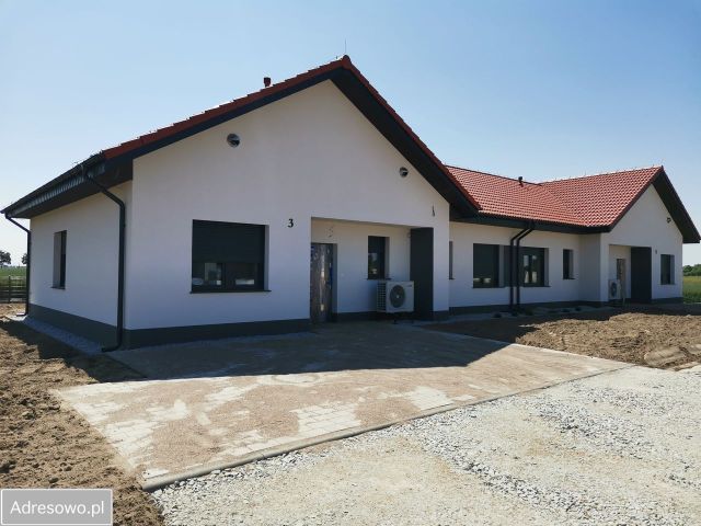 bliźniak, 4 pokoje Oława. Zdjęcie 1