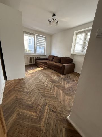 Mieszkanie 3-pokojowe Pruszków, al. Niepodległości. Zdjęcie 1