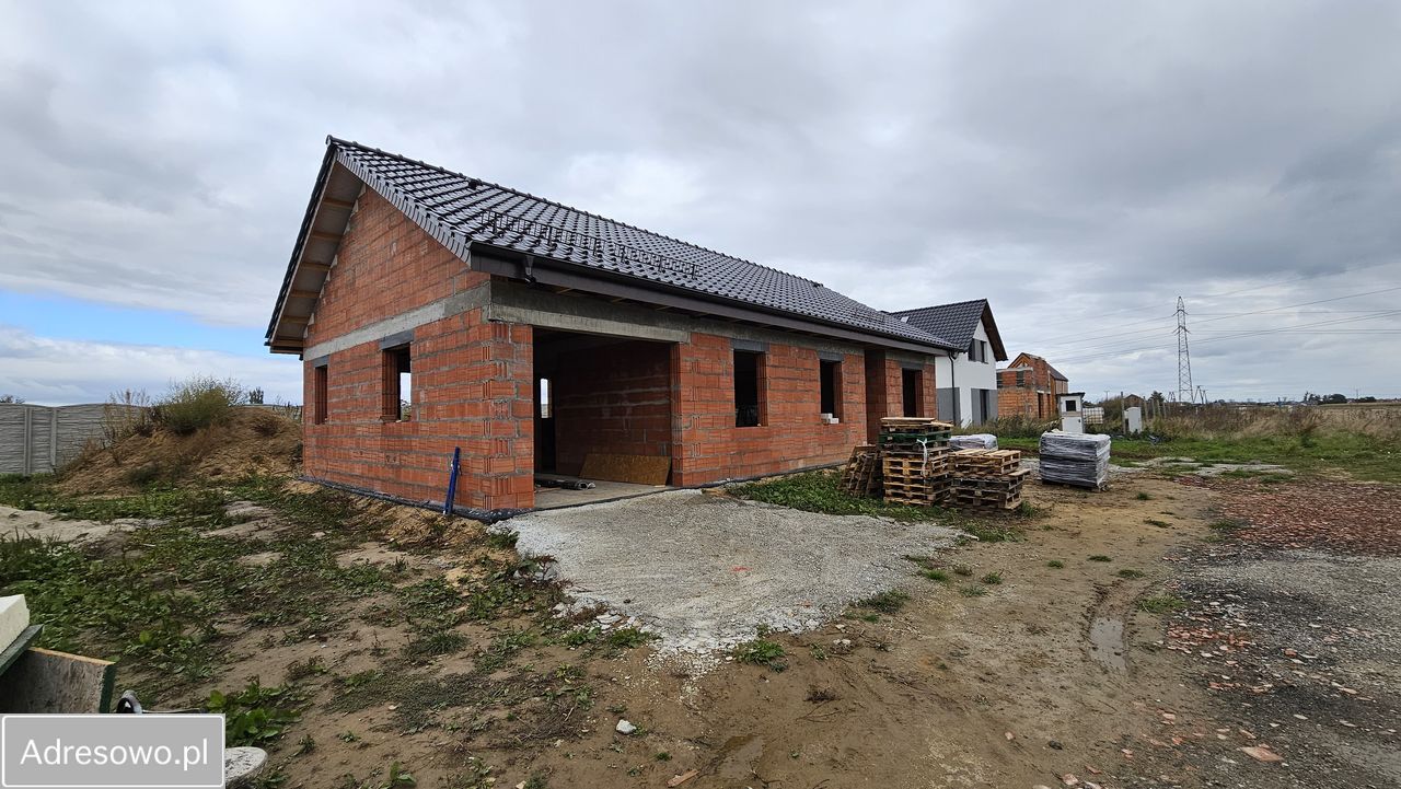 dom wolnostojący, 3 pokoje Grodków, ul. Zawadzkiego. Zdjęcie 2