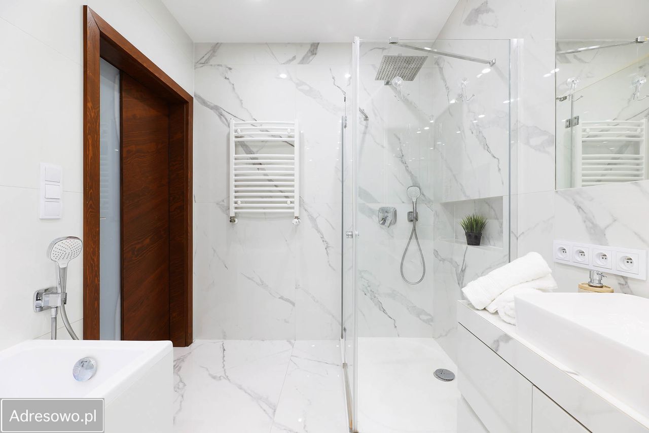 Mieszkanie 4-pokojowe Niepołomice, ul. Ogrodowa. Zdjęcie 2