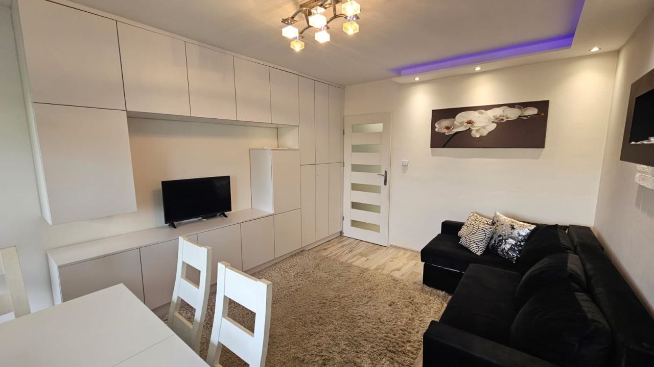 Mieszkanie 3-pokojowe Radom, ul. Grzybowska