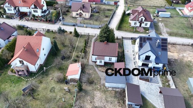 dom wolnostojący, 2 pokoje Kielce Biesaki. Zdjęcie 16
