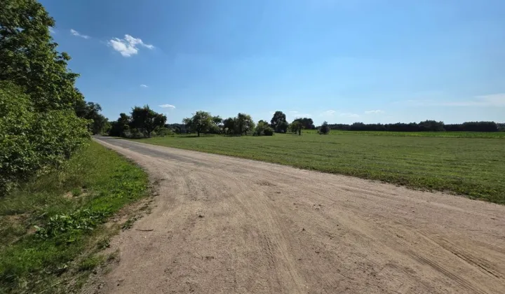 Działka budowlana Soce