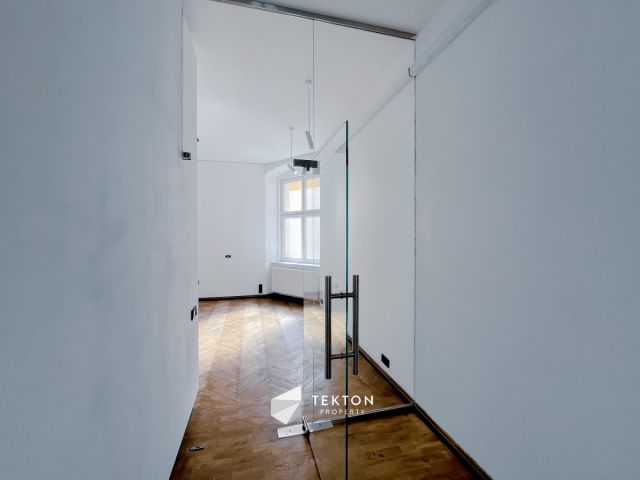 Mieszkanie 3-pokojowe Poznań Stare Miasto, ul. Franciszka Ratajczaka. Zdjęcie 3