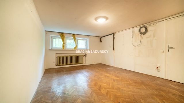 bliźniak, 7 pokoi Kraków Wola Justowska, ul. Eugeniusza Romera. Zdjęcie 13