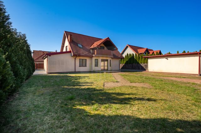 dom wolnostojący, 5 pokoi Stanisławów Pierwszy, ul. Słoneczna. Zdjęcie 2