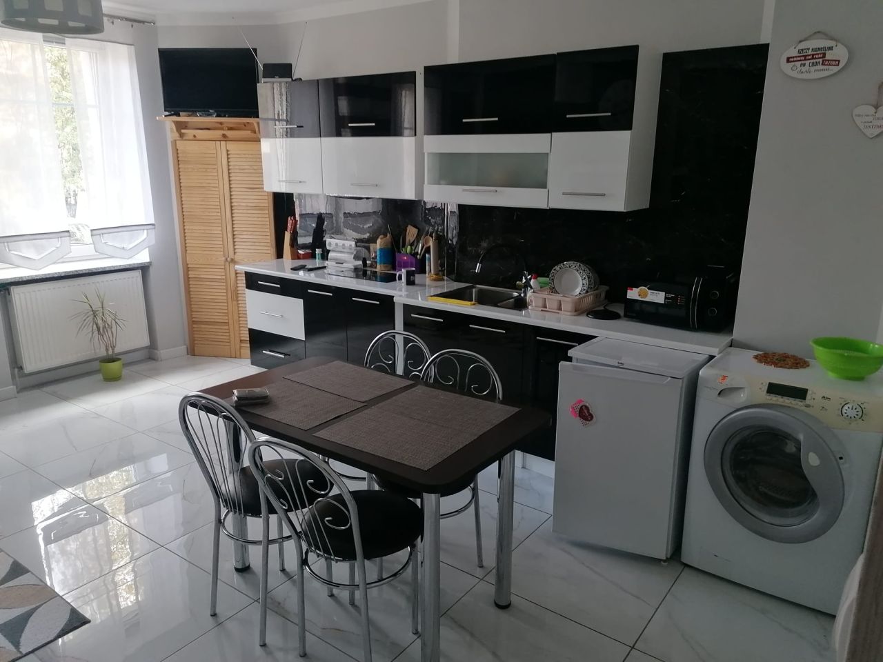 Mieszkanie 3-pokojowe Zabrze, ul. Szybowa