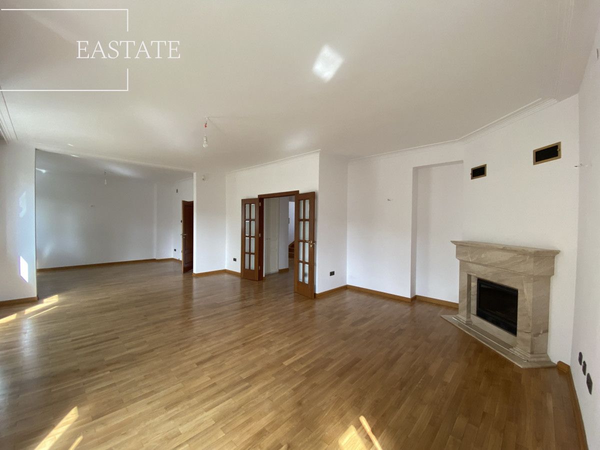 Lokal Warszawa Saska Kępa, ul. Berezyńska