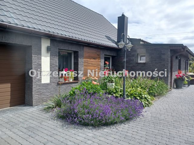 Mieszkanie 3-pokojowe Niemcz. Zdjęcie 4