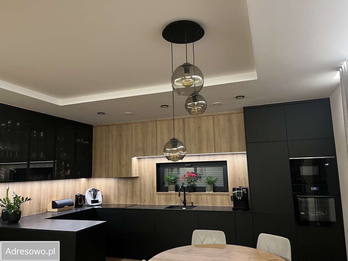 dom wolnostojący, 4 pokoje Modlnica. Zdjęcie 18