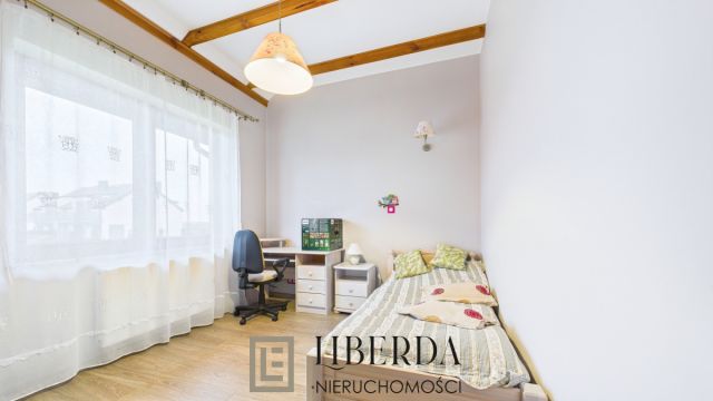 dom wolnostojący, 5 pokoi Biskupie-Kolonia. Zdjęcie 11