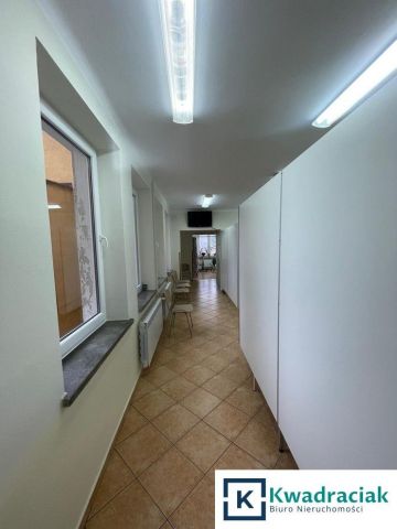 Lokal Wiśniowa. Zdjęcie 3