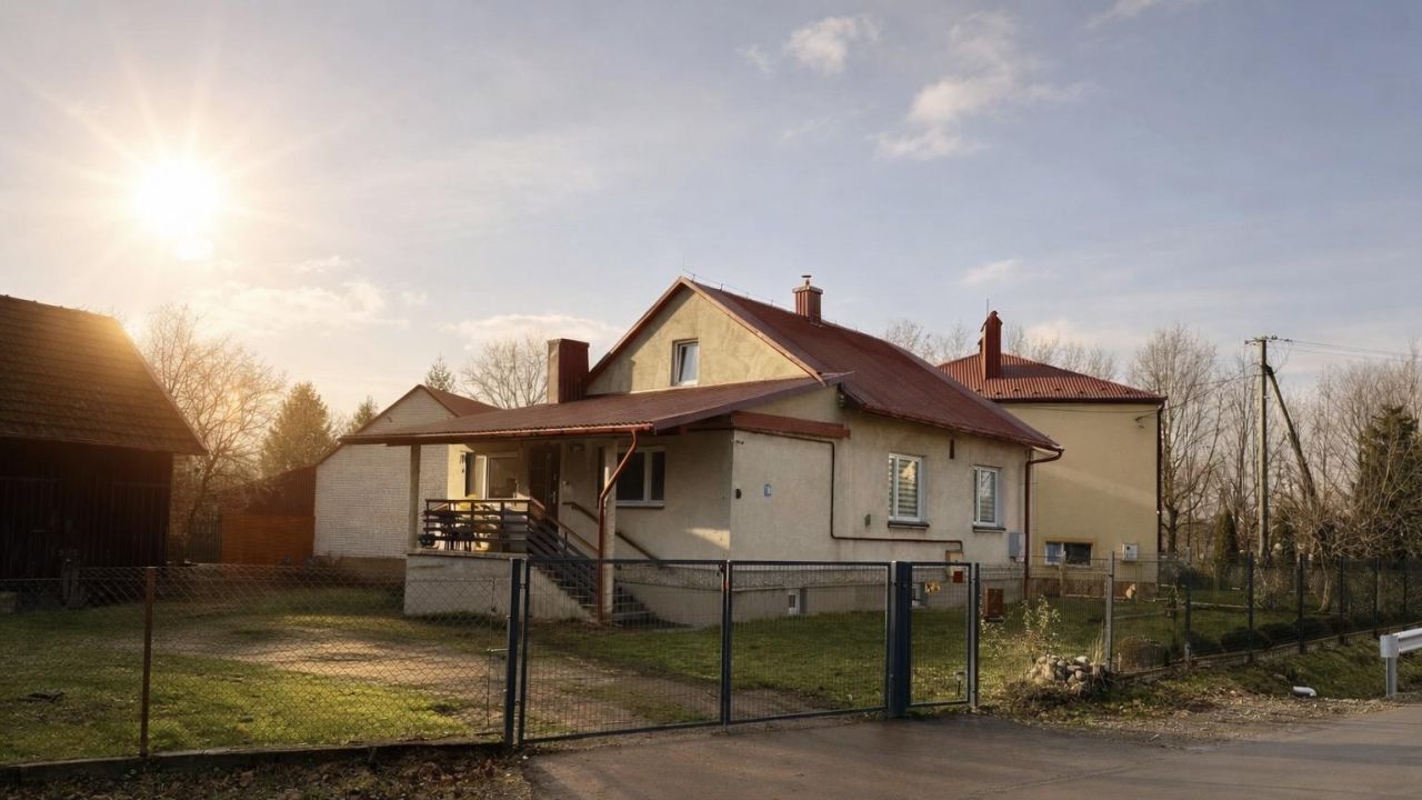 dom wolnostojący, 4 pokoje Ujezna. Zdjęcie 1