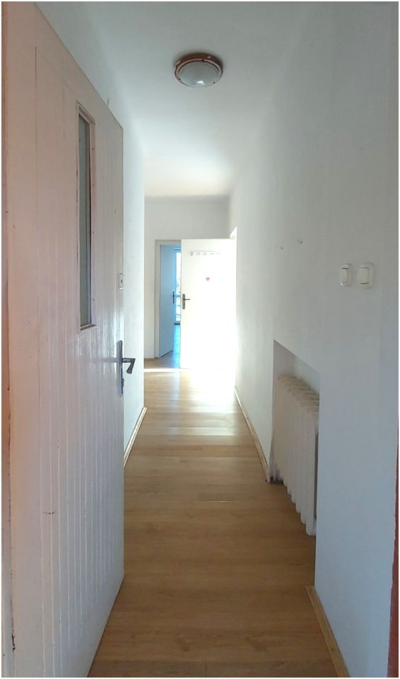 dom wolnostojący, 4 pokoje Sieciechów, ul. Rynek. Zdjęcie 12