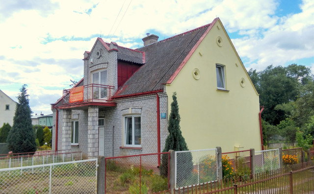 dom wolnostojący, 6 pokoi Starachowice Michałów Miejski, ul. Ostrowiecka. Zdjęcie 1