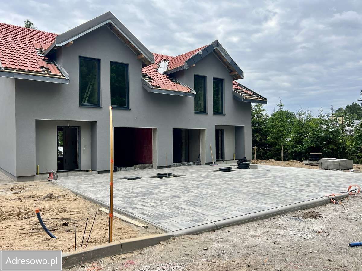 bliźniak, 6 pokoi Naterki, ul. Diamentowa