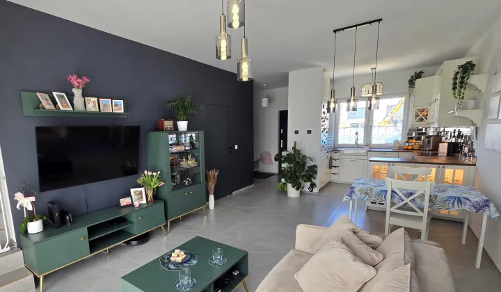 bliźniak, 4 pokoje Zawada, ul. Luboszycka