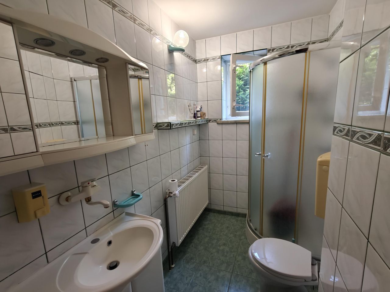 dom wolnostojący, 6 pokoi Przysietnica, Pieniężne. Zdjęcie 9