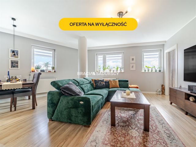 Mieszkanie 2-pokojowe Kraków Dębniki, ul. Komuny Paryskiej. Zdjęcie 1