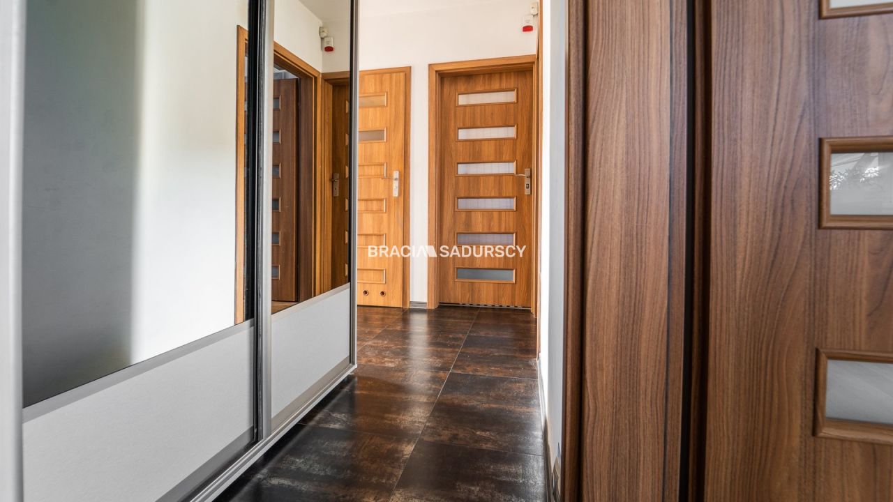 Mieszkanie 4-pokojowe Kraków Podgórze Duchackie, ul. Czarnogórska. Zdjęcie 6