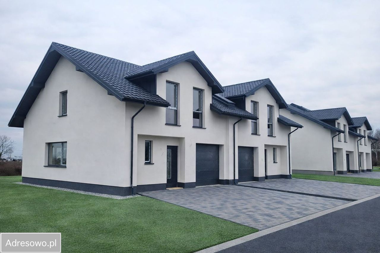 bliźniak, 5 pokoi Pogroszew-Kolonia