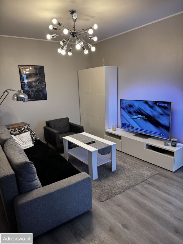 Mieszkanie 2-pokojowe Warszawa Gocław, ul. Ostrobramska. Zdjęcie 2