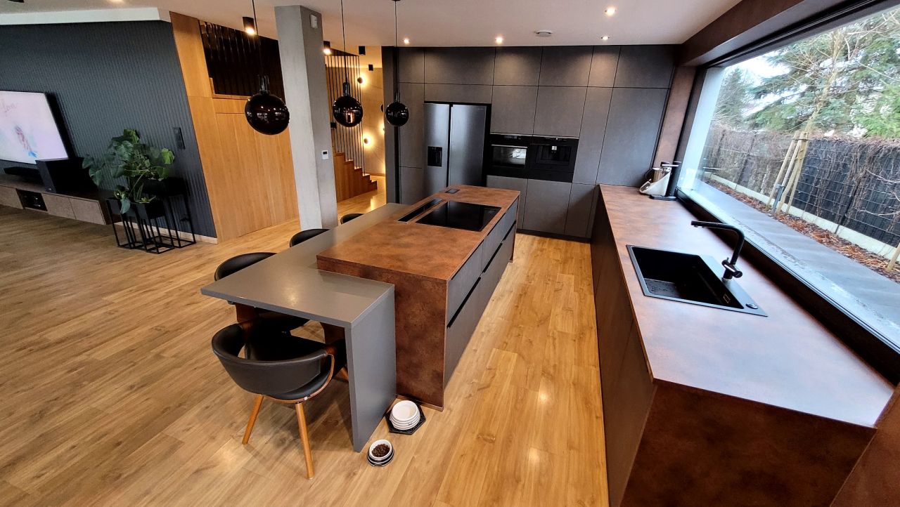 dom wolnostojący, 5 pokoi Kielce Baranówek, ul. Wybraniecka. Zdjęcie 1