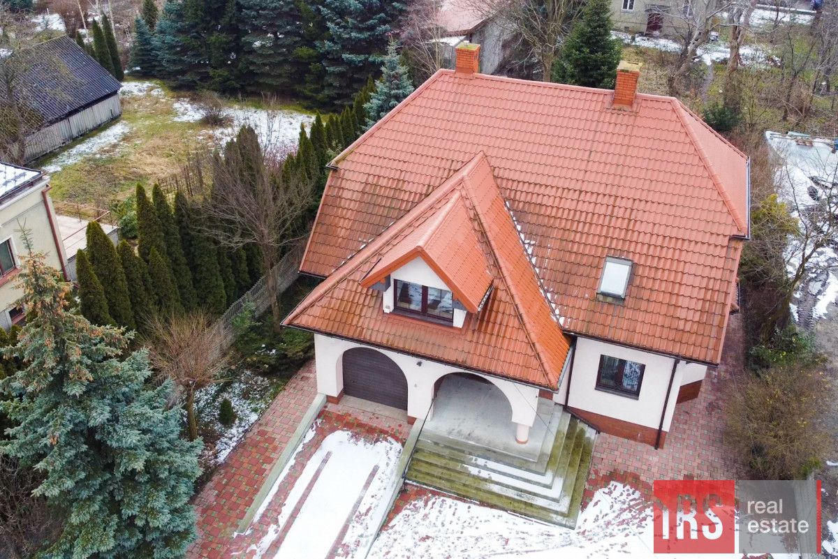 dom wolnostojący, 6 pokoi Piastów, ul. Romualda Traugutta