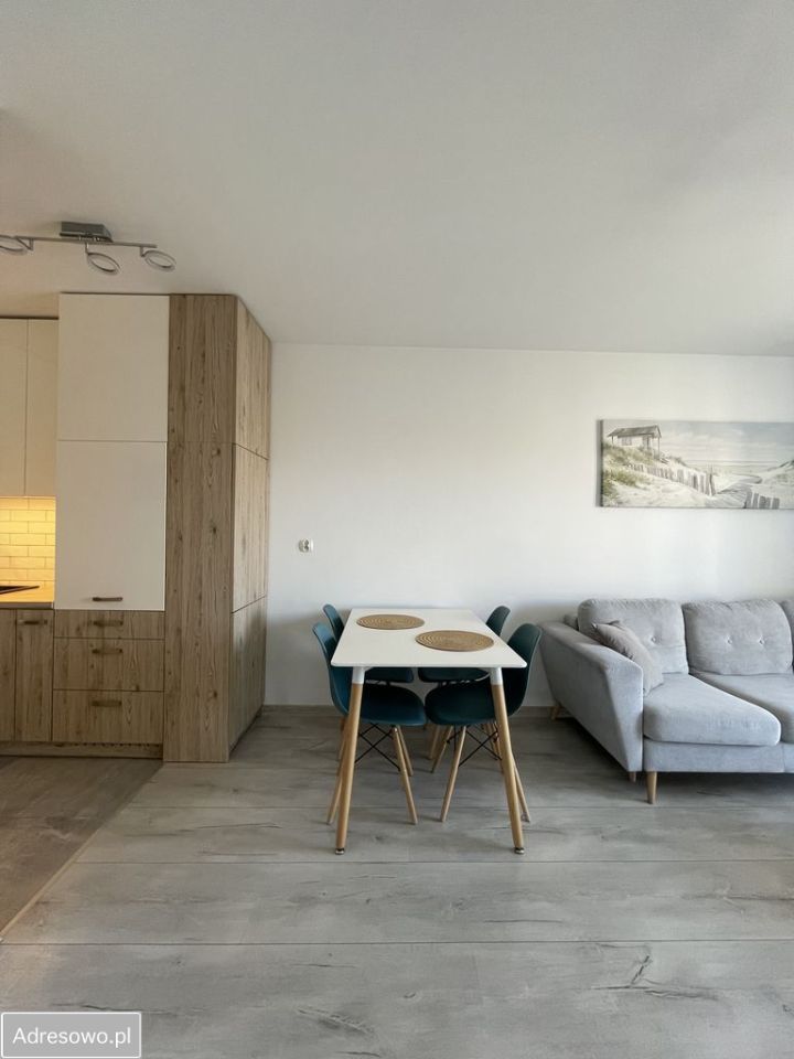 Mieszkanie 2-pokojowe Kraków Kurdwanów, ul. Kordiana. Zdjęcie 2