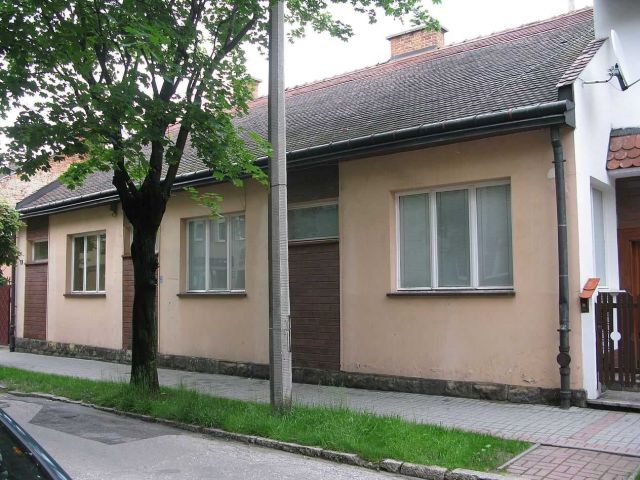 dom szeregowy, 6 pokoi Tarnów Śródmieście, ul. Kornela Ujejskiego. Zdjęcie 1