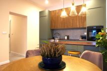 Mieszkanie 3-pokojowe Brzeg, ul. Marszałka Piłsudskiego. Zdjęcie 2