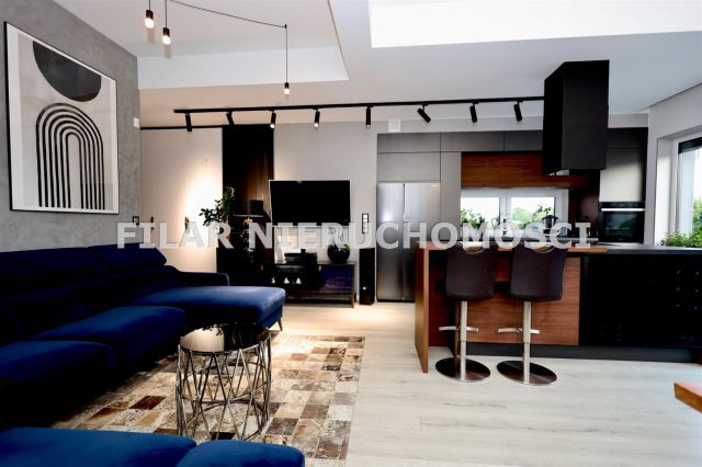 Mieszkanie 3-pokojowe Lubin. Zdjęcie 2