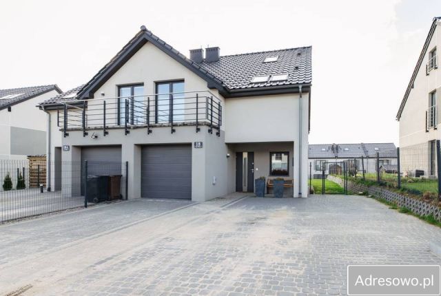 bliźniak, 3 pokoje Bąkowo, ul. Orla. Zdjęcie 1