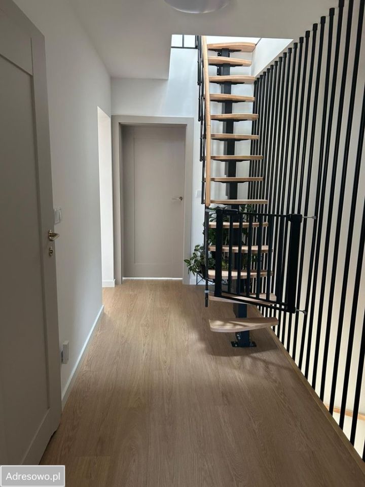 bliźniak, 6 pokoi Dąbrowica. Zdjęcie 8