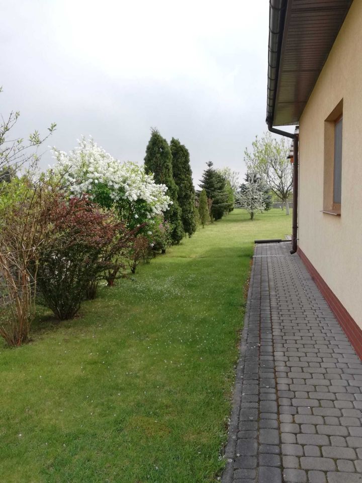 dom wolnostojący, 3 pokoje Ożarowice, ul. Przysieki. Zdjęcie 5