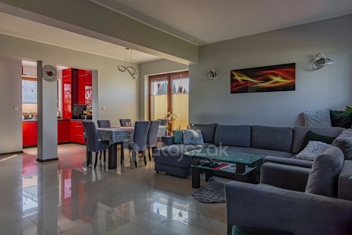 bliźniak, 4 pokoje Radunica. Zdjęcie 3