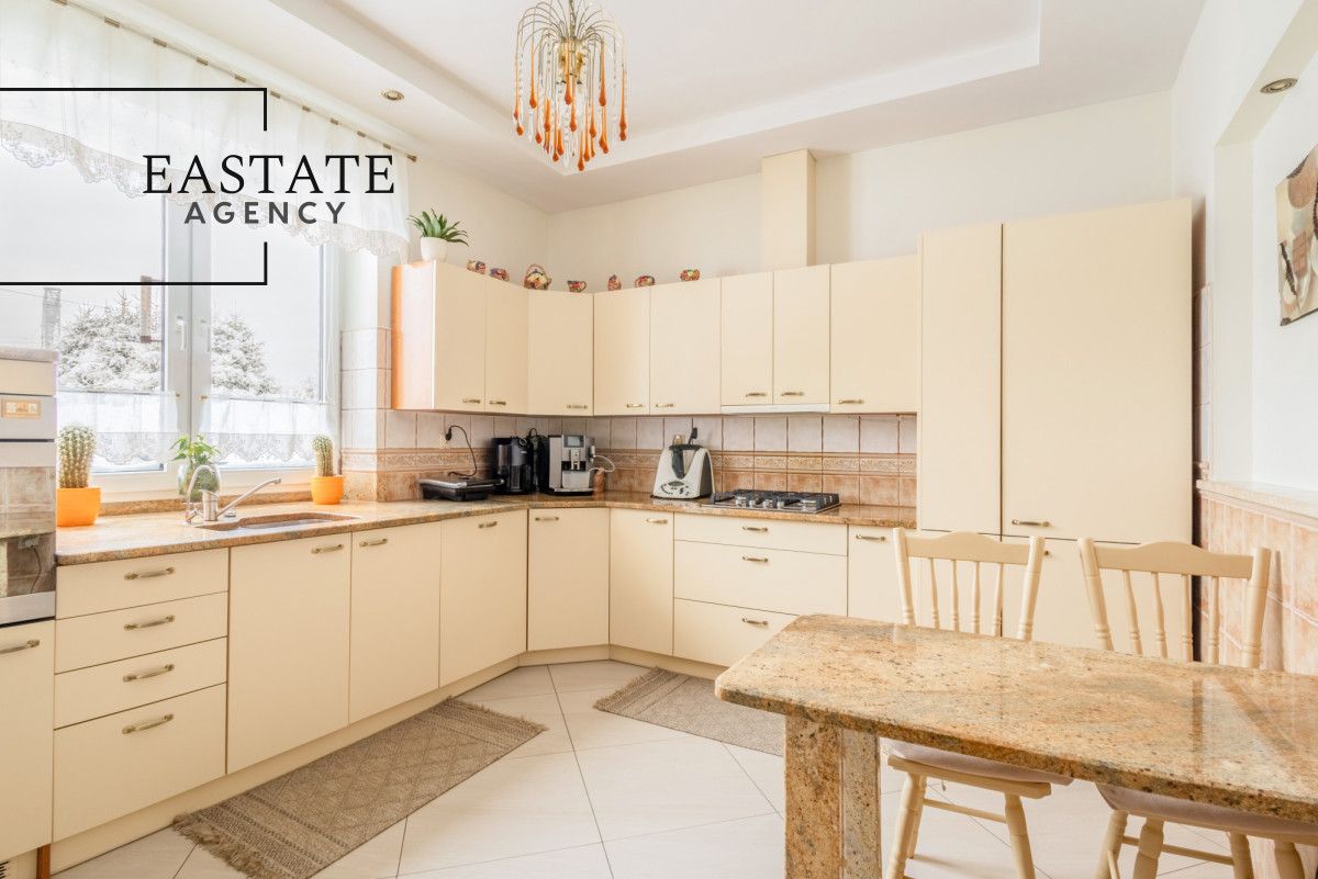 dom wolnostojący, 9 pokoi Gdańsk Osowa, ul. Planetarna. Zdjęcie 5