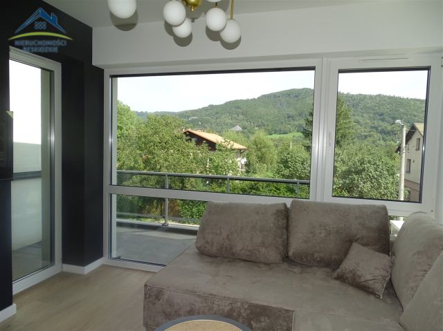 Mieszkanie 3-pokojowe Ustroń. Zdjęcie 1