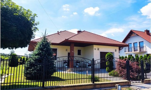 dom wolnostojący, 5 pokoi Stalowa Wola Sudoły, ul. por. Stanisława Sołtysa. Zdjęcie 1