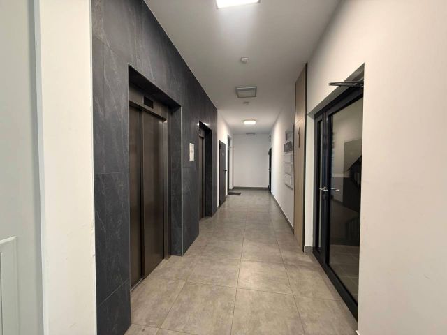 Biuro Rzeszów, pl. Armii Krajowej. Zdjęcie 8