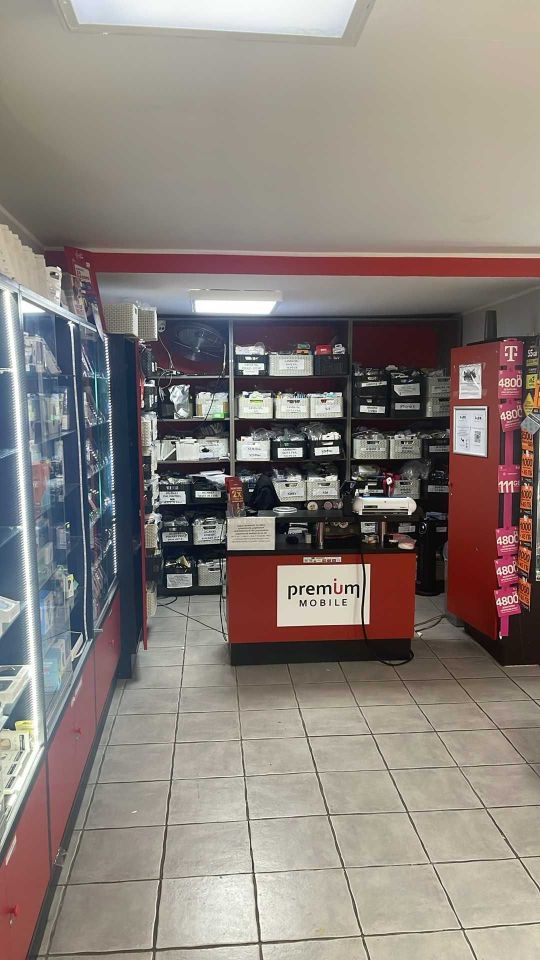 Lokal Police, ul. kard. Stefana Wyszyńskiego. Zdjęcie 3