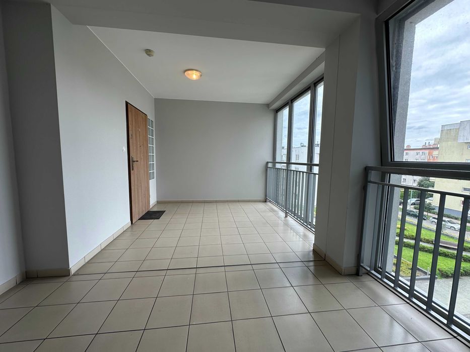 Mieszkanie 3-pokojowe Piła Jadwiżyn. Zdjęcie 2