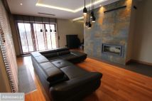 bliźniak, 5 pokoi Michałowice, ul. Banasiówka