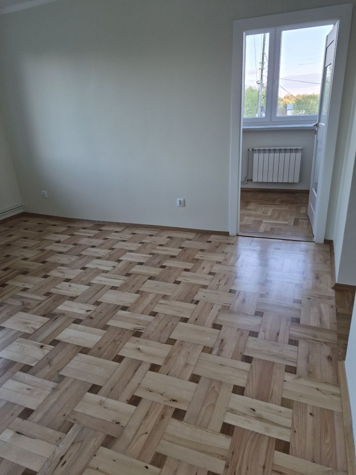 Mieszkanie 4-pokojowe Krówniki. Zdjęcie 5