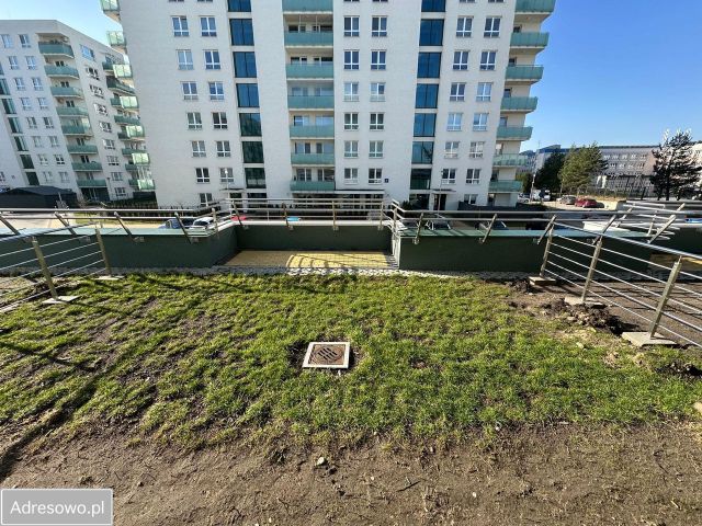 Mieszkanie 3-pokojowe Białystok Białostoczek, ul. Władysława Bełzy. Zdjęcie 1