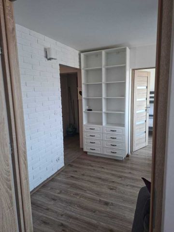 Mieszkanie 3-pokojowe Kłodzko, ul. Ksawerego Dunikowskiego. Zdjęcie 13