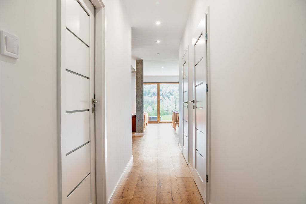 dom wolnostojący, 5 pokoi Siedliska. Zdjęcie 12