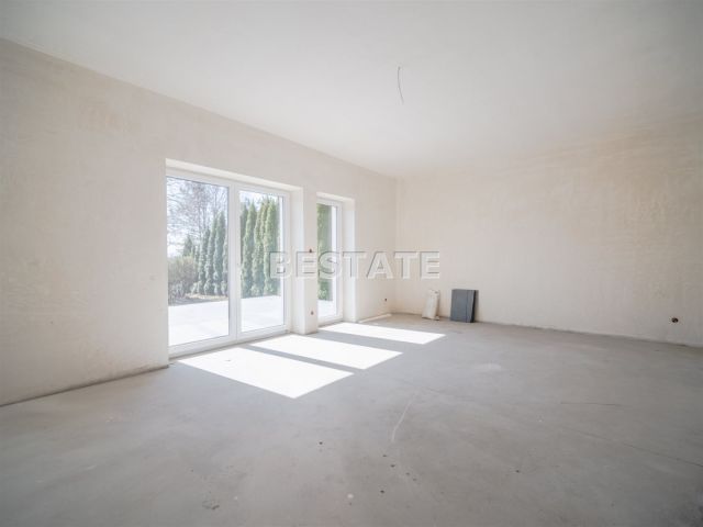 dom szeregowy, 6 pokoi Koszyce Wielkie. Zdjęcie 5