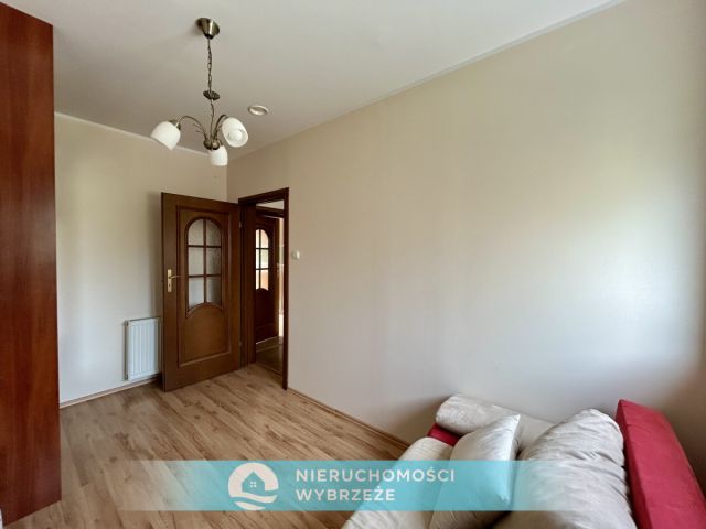 dom szeregowy, 5 pokoi Gołębiewo Wielkie, ul. Liliowa. Zdjęcie 14